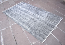Tappeto grigio turco 48'' x 86'' vintage anatolico sopra tinto tappeto lana dipinto