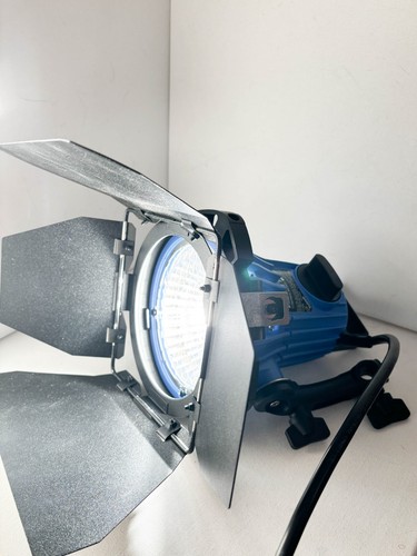 Arrilite 750 plus 750w - plus, studio