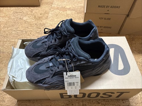 Adidas yeezy boost - yeezy,