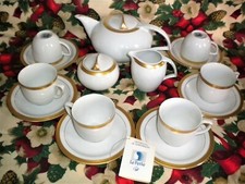 SERVIZIO DA  TE'  LE PERLE PORCELLANA  teira 6 tazze lattiera zuccheriera