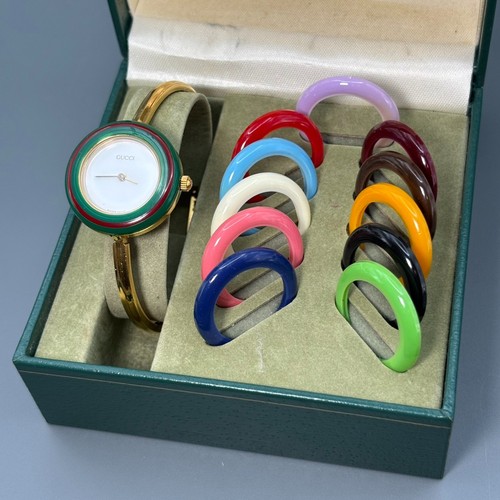 Near mint gucci change bezel - mint],