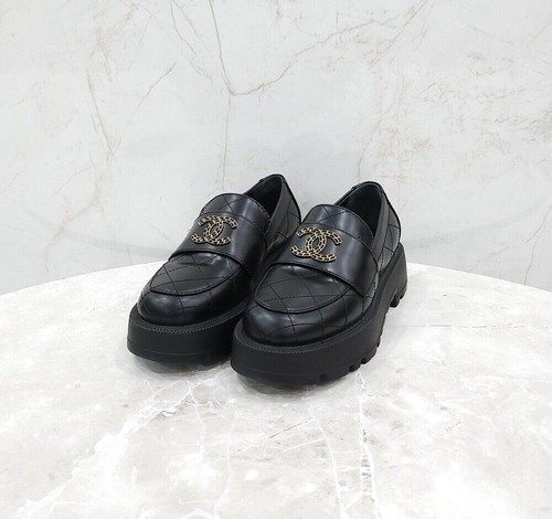 Chanel classic leather - chanel,