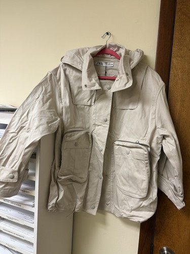 Zara pocket parka limited - zara,