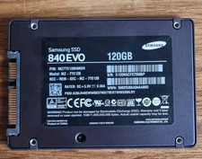 Samsung MZ-7TE120 120 GB 2.5 840 EVO MZ7TE120HMGR SSD disco rigido SMART BUONO