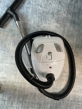 Aspirapolvere a cilindro