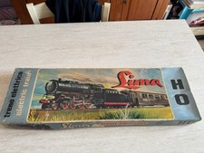 Confezione trenini Lima scala