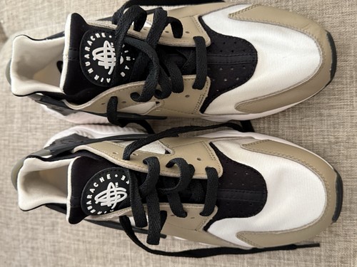 Nike huarache brand new never - huarache,