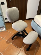 Sedia ergonomica con schienale