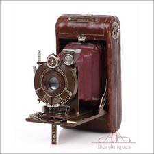 Antica macchina fotografica
