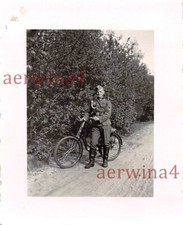 Tedesco Appuntato Cordone E Bicicletta