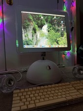 Apple iMac G4 All-in-One
