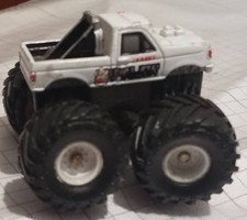 MICRO MACHINES MONSTER TRUCK TUFF TRAX FUORILEGGE 1990 GALOOB OUTLAWS