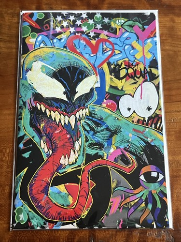 Raro 50 venom card - raro!!,