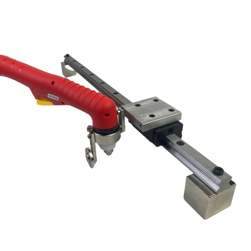 Utensile ausiliario per taglio
