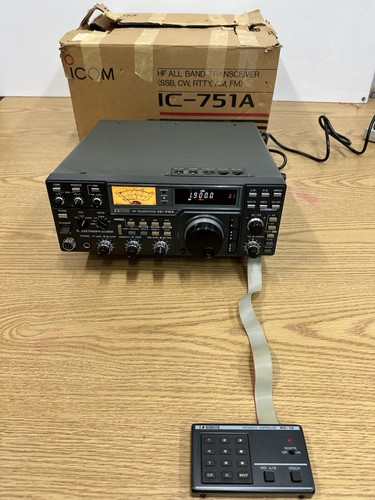 Icom 751 testato con - con,
