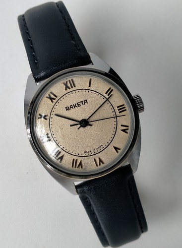 Orologio meccanico sovietico