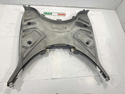 Hull footrest driver malaguti - footrest,