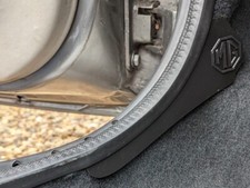 MGF & MG TF Carpet retainer