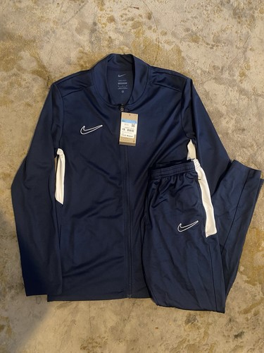 Bnwt nike navy dri - bnwt,