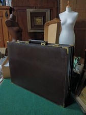 VALIGETTA-CHENEY ENGLAND - Originale - Vintage-fondo Magazzino- Nuova34x47+10 cm