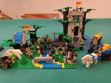 Lego Vintage Forestmen Set: 6077 (1477-1680) + Lego Idea Book260 Limit Edition