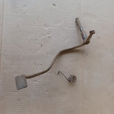 DUCATI D'EPOCA 98 TS - 125 TS PEDALE CON MOLLA DI RITORNO PER FRENO POSTERIORE.