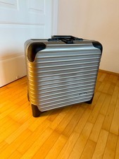 RIMOWA Limbo Business/Pilota