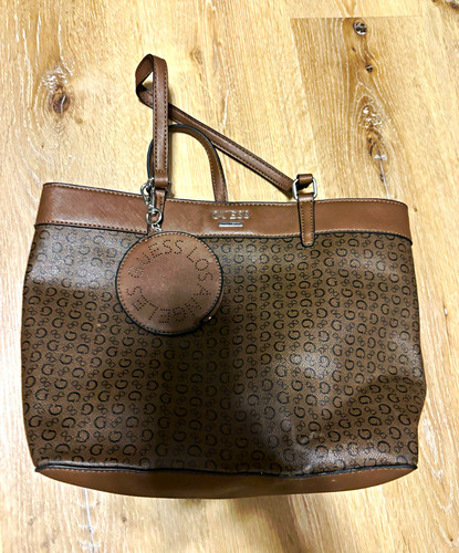 Guess brown logo tote zip - brown,