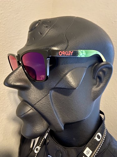 New oakley frogskins jupiter - new!,