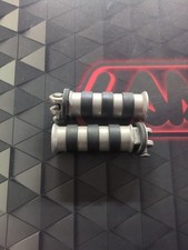 PEDANE POGGIAPIEDI MOTO CUSTOM