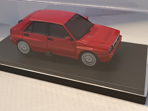 Lancia delta rosso - -rosso,