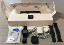 Apple Watch Series 5 40 mm grigio siderale GPS cinturino a maglie in alluminio + cinturino sportivo