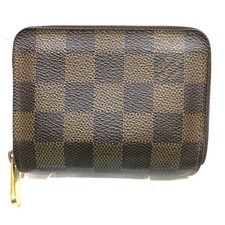 Louis Vuitton Damier Zippy