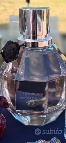 Flowerbomb viktor rolf factice - flowerbomb,