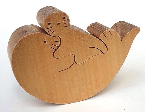 Naef giocattolo legno - legno, foca