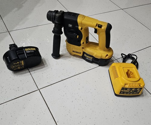 Tassellatore dewalt dc212n - tassellatore,