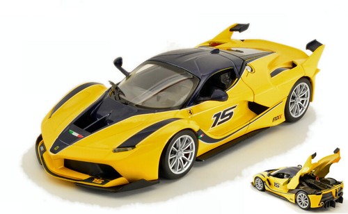 Modellino auto scala 24 - auto, 1:24