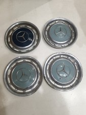 4 Coppe Borchie Copricerchi