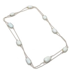 Collana con pietre preziose