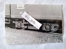 Fotografia Particolare di un carrello di una carrozza passeggeri Corbellini