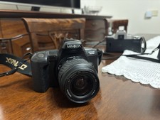 Minolta Dynax 303si & Minolta AF Zoom 35–80mm f/4–5.6 lens