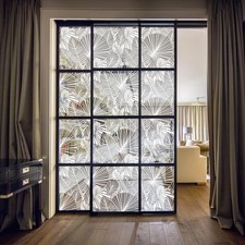 Pellicola adesiva per vetro