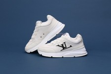 SNEAKERS LOUIS VUITTON UOMO LV