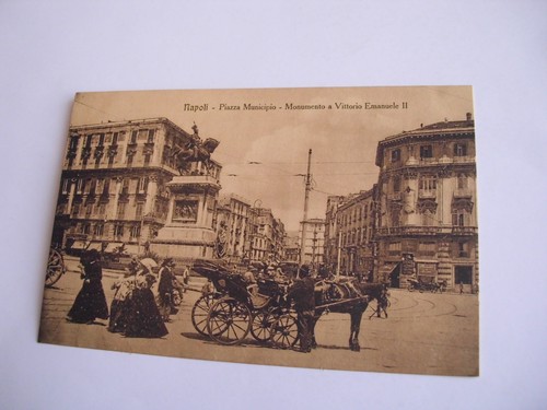 Napoli piazza municipio - piazza,