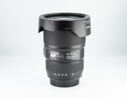 Canon l is - f/4,