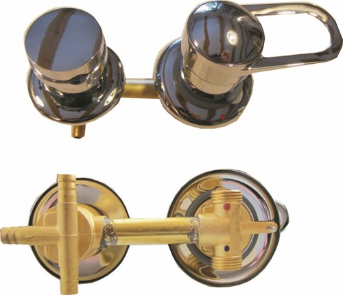 Rubinetto miscelatore con - miscelatore,