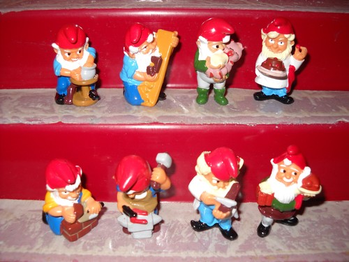 Sorpresine kinder ferrero nani - sorpresine,