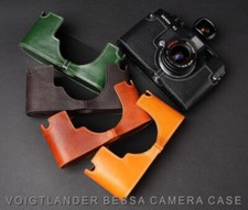 Custodia mezza fotocamera in