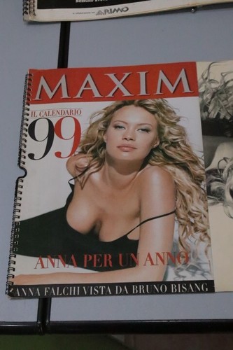 Anna falchi calendario maxim - anna,
