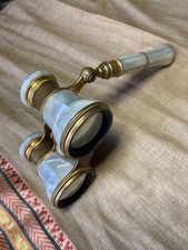 Binocolo antico da teatro in